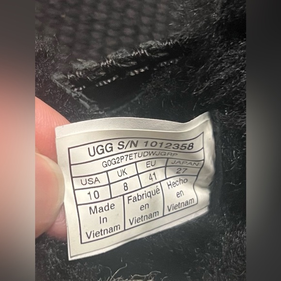 UGG McKay Women's Boots 10 Black Suede Sheepskin Pull-on Ankle Booties 1012358 - Picture 6 of 7